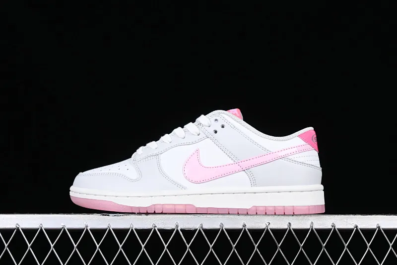All categories Nk SB Dunk series Nk SB Dunk Low low-top sneakers Nk SB Dunk Low "520" Valentine's Day limited SB low-top sports and leisure sneakers FN3451-161